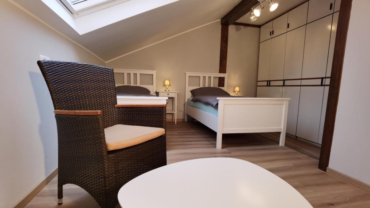 Eifel-Ferienhaus Marga พรุม ภายนอก รูปภาพ